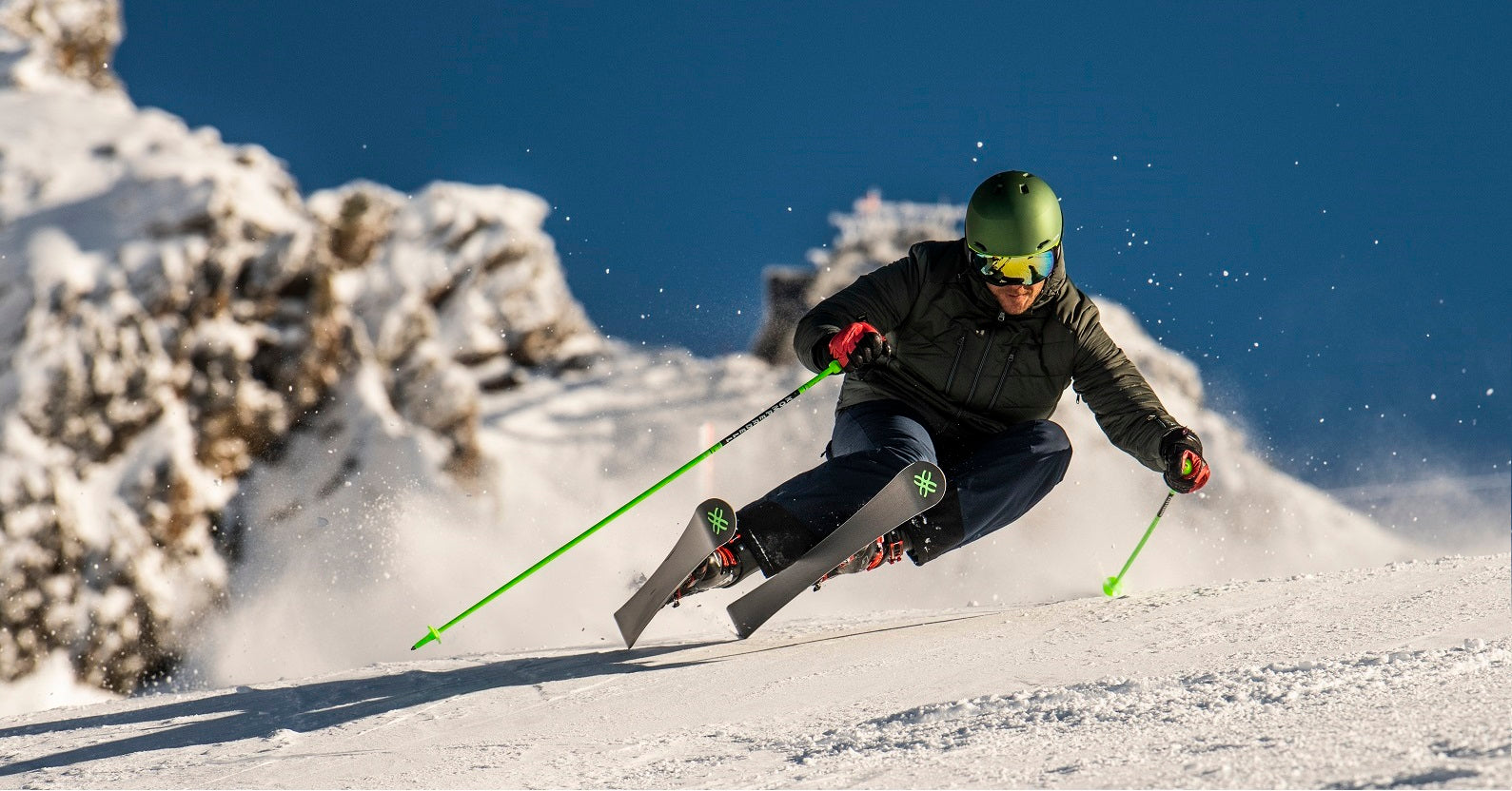 SNOW SKI