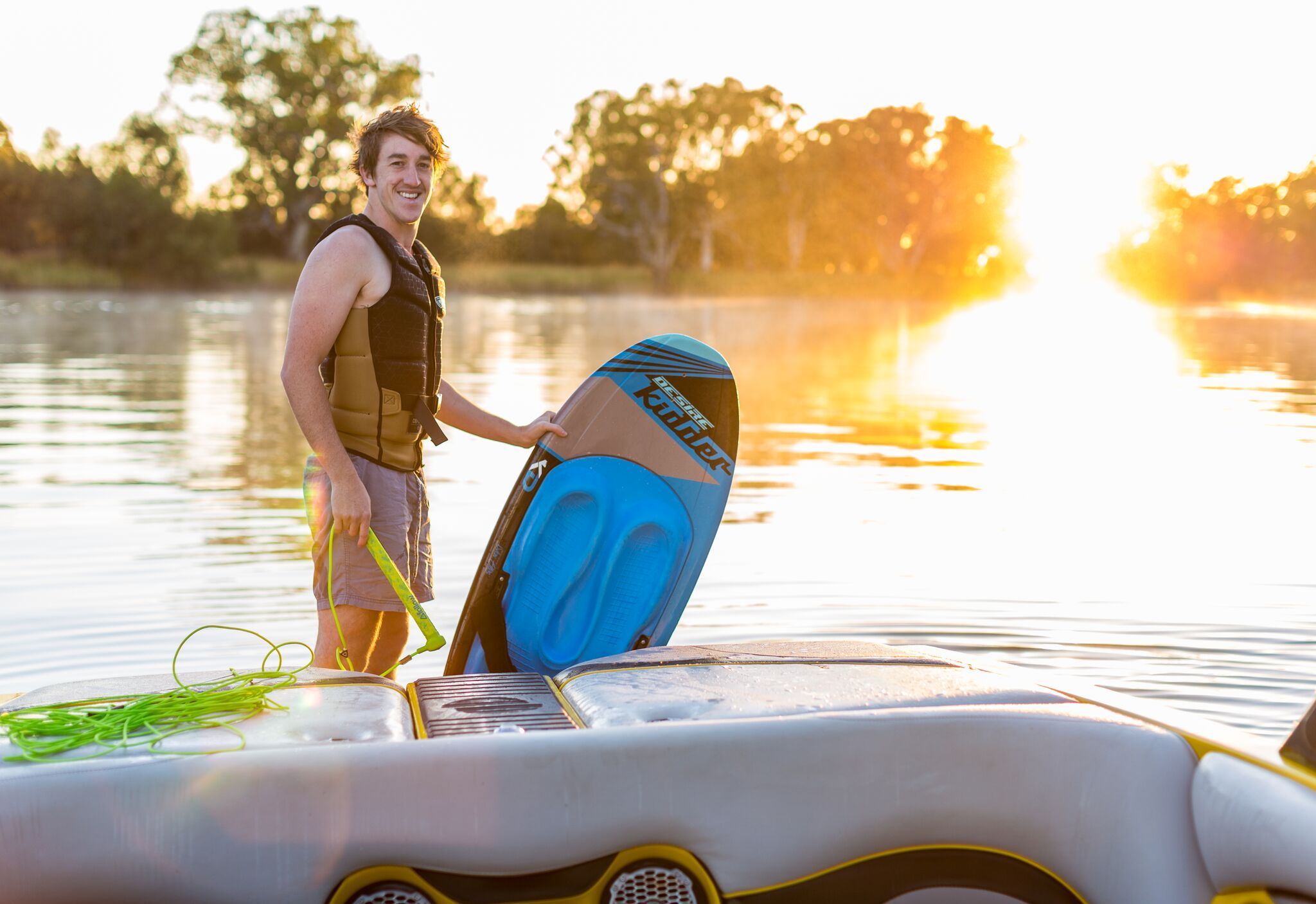 KNEEBOARDS