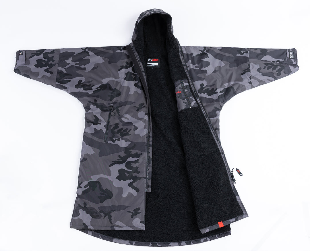 dryrobe® Advance Adults Long Sleeve Changing Robes